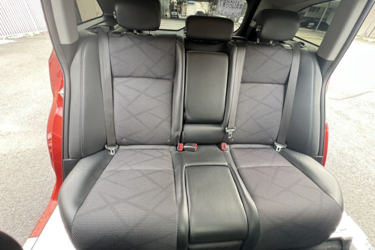 Used Honda Jade 2016 1.8L Automatic Comfort Elite Version 5 Seats Interior 5