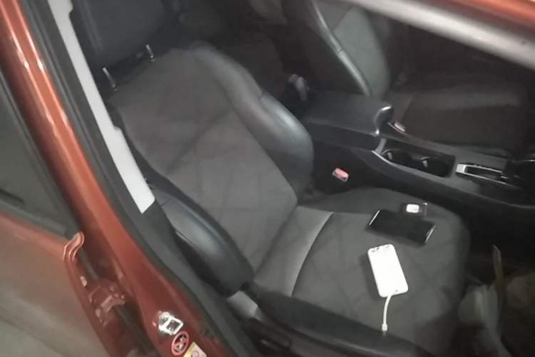 Used Honda Jade 2016 1.8L Automatic Comfort Elite Version 5 Seats Right Front Seat