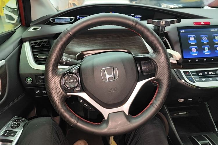 Used Honda Jade 2016 1.8L Automatic Comfort Elite Version 5 Seats Steering Wheel