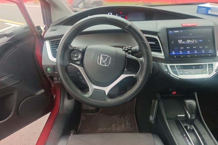 Used Honda Jade 2016 1.8L Automatic Comfort Elite Version 5 Seats Steering Wheel