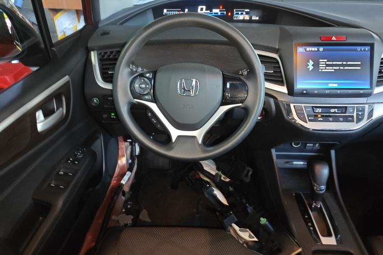 Used Honda Jade 2016 1.8L Automatic Comfort Elite Version 5 Seats Steering Wheel