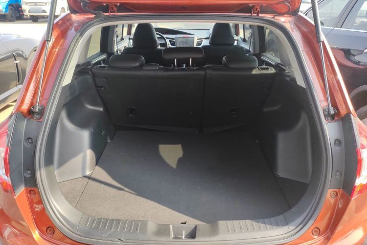 Used Honda Jade 2016 1.8L Automatic Comfort Elite Version 5 Seats Trunk