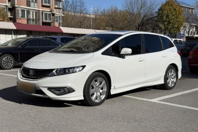 Used Honda Jade 2016 1.8L Automatic Comfort Elite Version 5 Seats