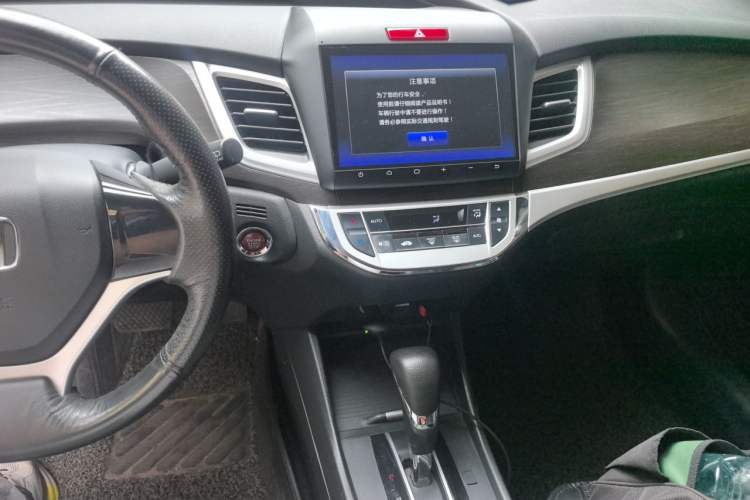 Used Honda Jade 2016 1.8L Automatic Comfort Elite Version 5 Seats Audio And AC Panel