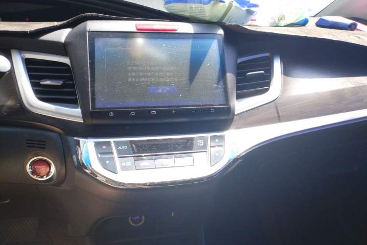 Used Honda Jade 2016 1.8L Automatic Comfort Elite Version 5 Seats Audio And AC Panel