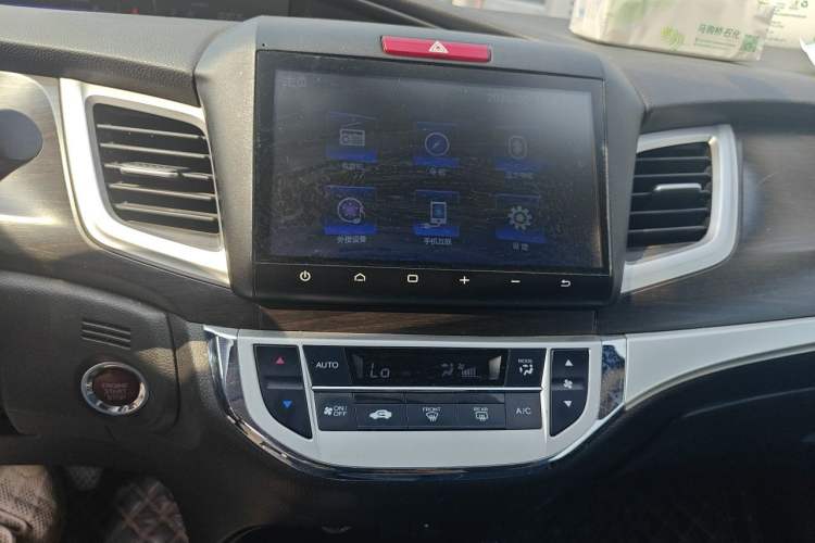 Used Honda Jade 2016 1.8L Automatic Comfort Elite Version 5 Seats Audio And AC Panel