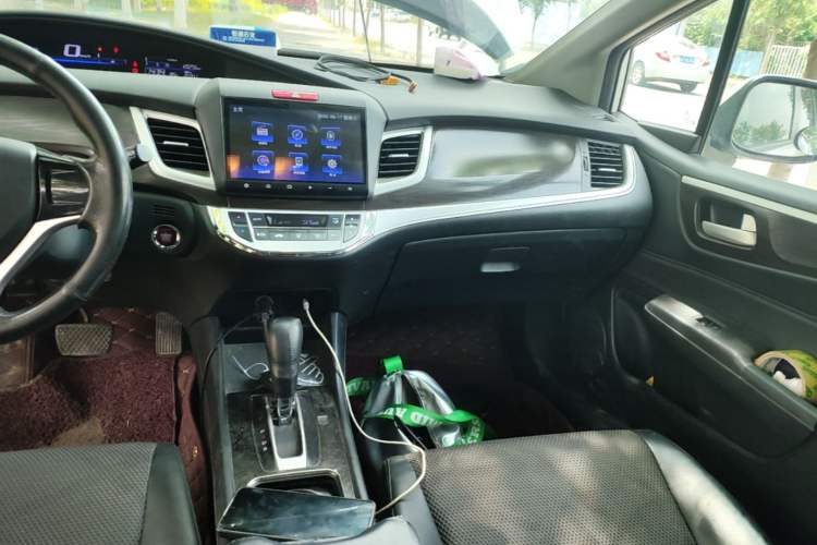 Used Honda Jade 2016 1.8L Automatic Comfort Elite Version 5 Seats Audio And AC Panel