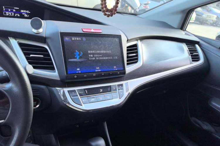 Used Honda Jade 2016 1.8L Automatic Comfort Elite Version 5 Seats Audio And AC Panel