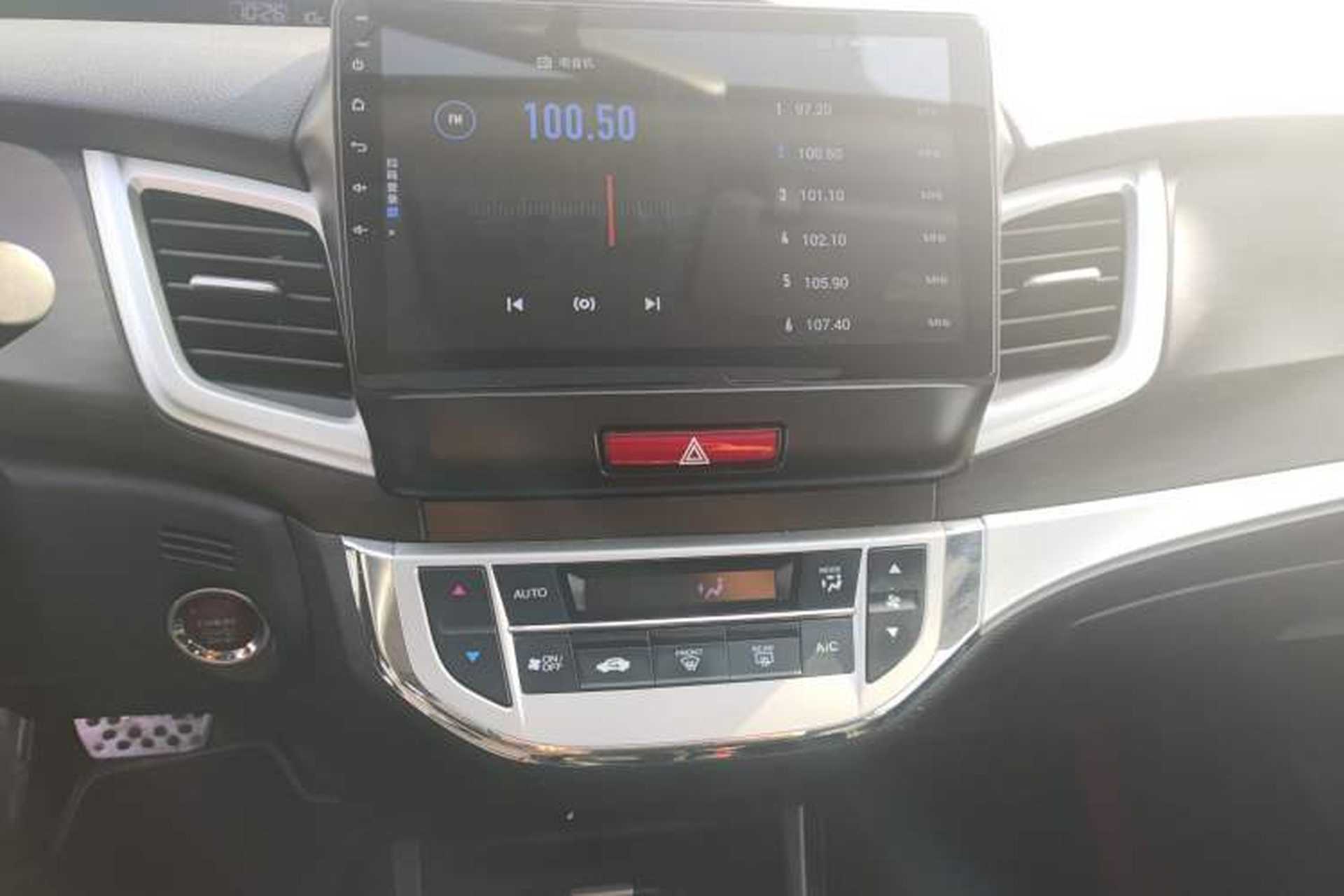 Used Honda Jade 2016 1.8L Automatic Comfort Elite Version 5 Seats Audio And AC Panel