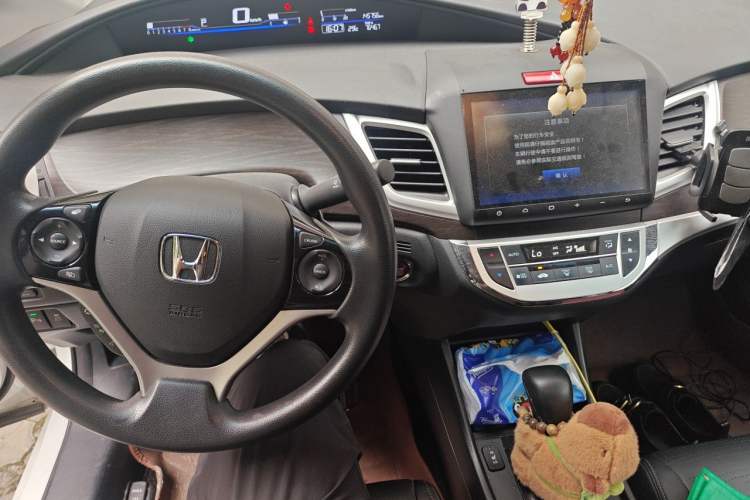 Used Honda Jade 2016 1.8L CVT Luxury Edition 5-seater Audio And AC Panel
