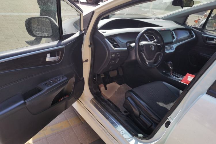 Used Honda Jade 2016 1.8L Automatic Comfort Version 5 Seats Driver Seat