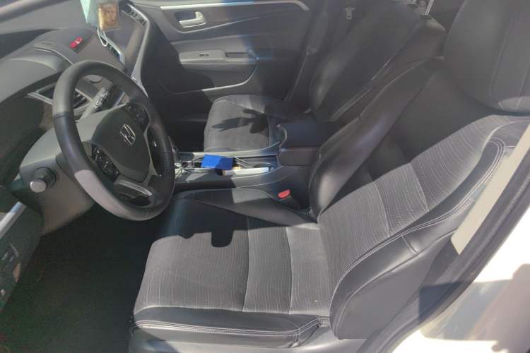 Used Honda Jade 2016 1.8L CVT Luxury Prestige Edition 5-seater Driver Seat