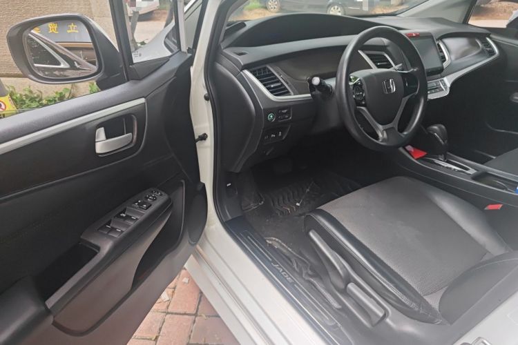 Used Honda Jade 2016 1.8L Automatic Comfort Elite Version 5 Seats Driver Seat