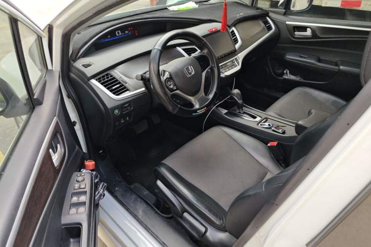 Used Honda Jade 2016 1.8L Automatic Comfort Elite Version 5 Seats Driver Seat