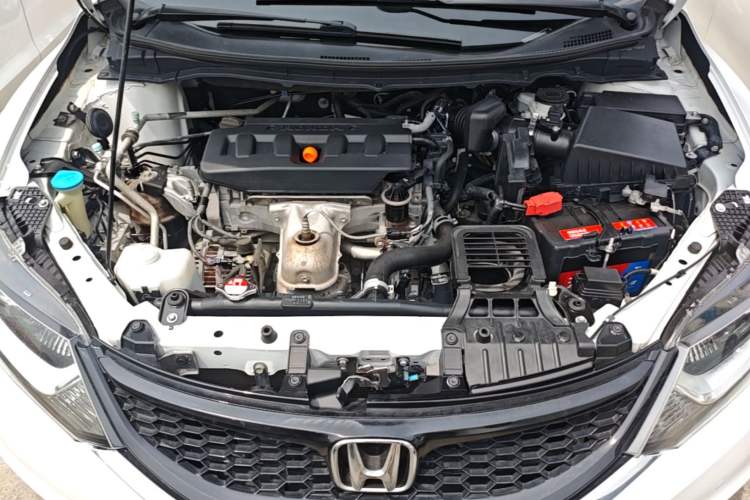 Used Honda Jade 2016 1.8L Automatic Comfort Elite Version 5 Seats Engine Bay