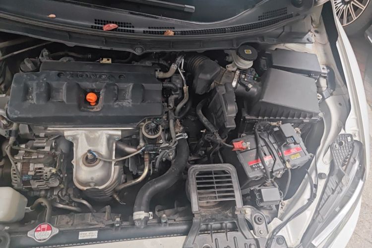 Used Honda Jade 2016 1.8L Automatic Comfort Elite Version 5 Seats Engine Bay Left