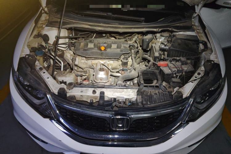 Used Honda Jade 2016 1.8L Automatic Comfort Elite Version 5 Seats Engine Bay