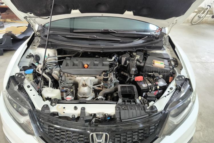 Used Honda Jade 2016 1.8L Automatic Comfort Elite Version 5 Seats Engine Bay