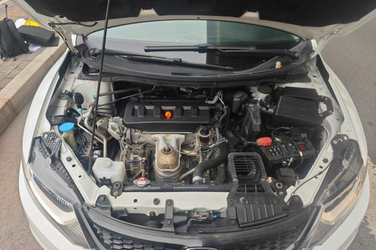Used Honda Jade 2016 1.8L Automatic Comfort Elite Version 5 Seats Engine Bay
