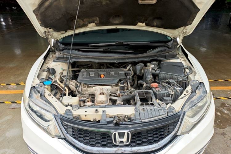 Used Honda Jade 2016 1.8L Automatic Comfort Version 5 Seats Engine Bay