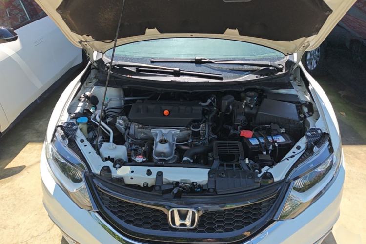 Used Honda Jade 2016 1.8L Automatic Comfort Elite Version 5 Seats Engine Bay