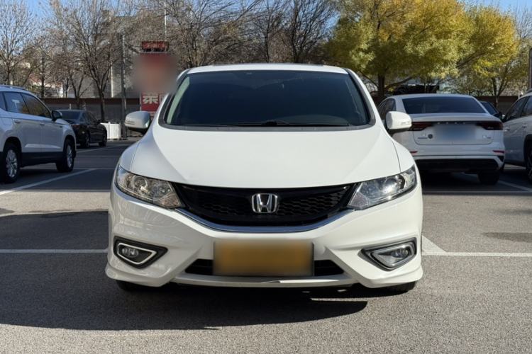 Used Honda Jade 2016 1.8L Automatic Comfort Elite Version 5 Seats Exterior 1