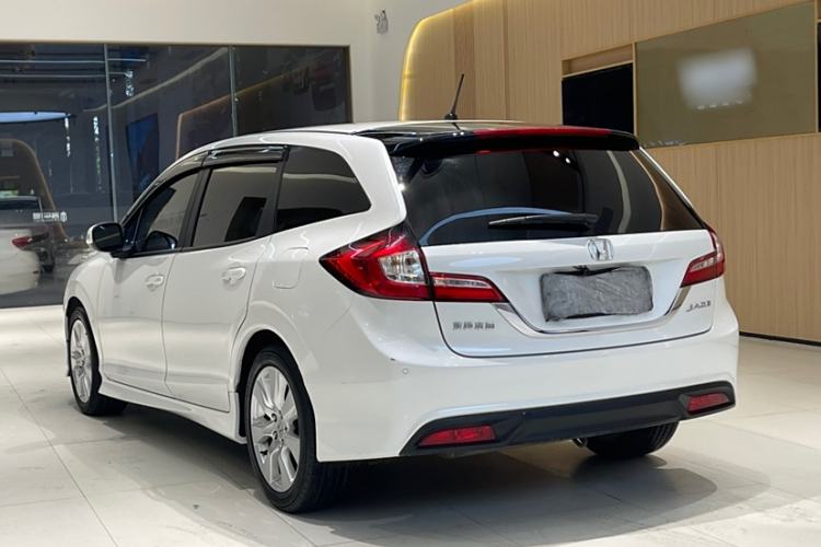 Used Honda Jade 2016 1.8L Automatic Comfort Version 5 Seats Exterior 1
