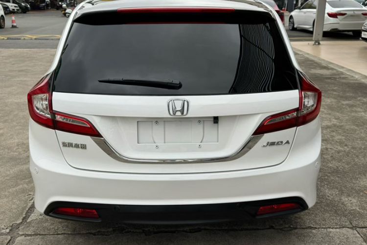 Used Honda Jade 2016 1.8L Automatic Comfort Version 5 Seats Exterior 1