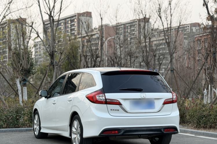 Used Honda Jade 2016 1.8L Automatic Comfort Elite Version 5 Seats Exterior 1
