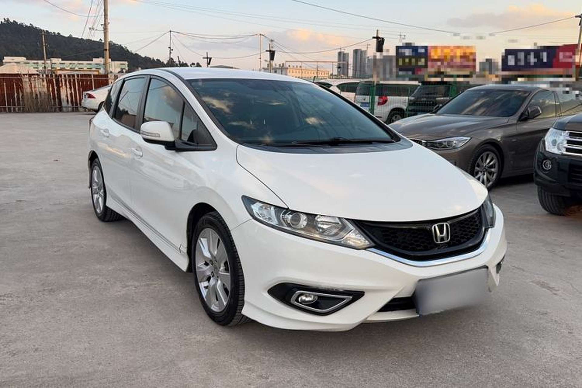 Used Honda Jade 2016 1.8L Automatic Comfort Version 5 Seats Exterior 2