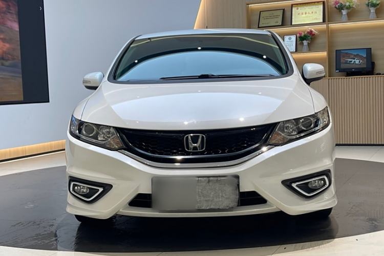 Used Honda Jade 2016 1.8L Automatic Comfort Version 5 Seats Exterior 2