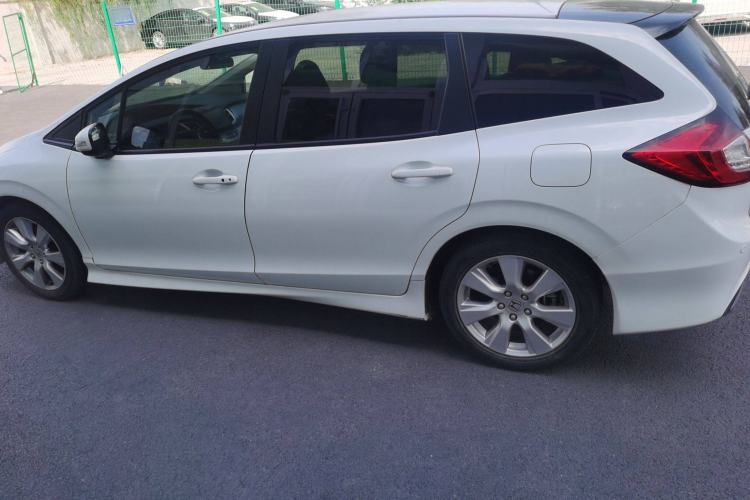 Used Honda Jade 2016 1.8L Automatic Comfort Elite Version 5 Seats Exterior 5