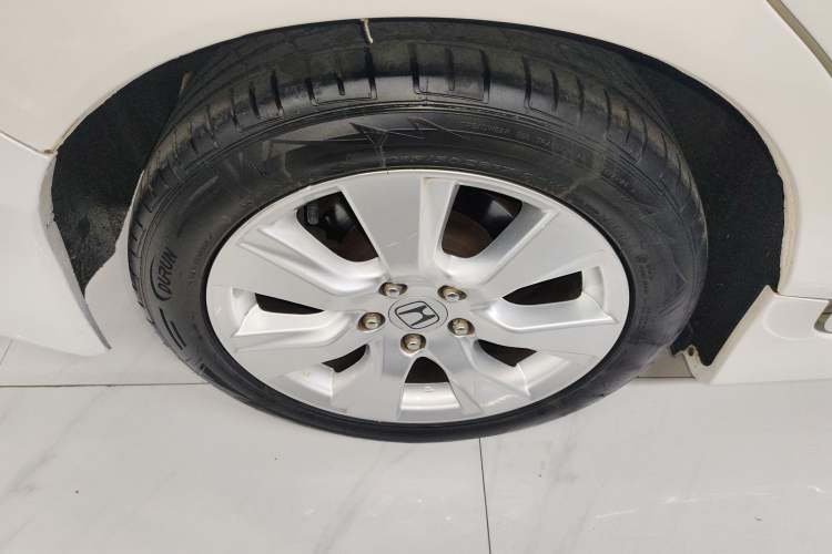 Used Honda Jade 2016 1.8L Automatic Comfort Elite Version 5 Seats Exterior 5