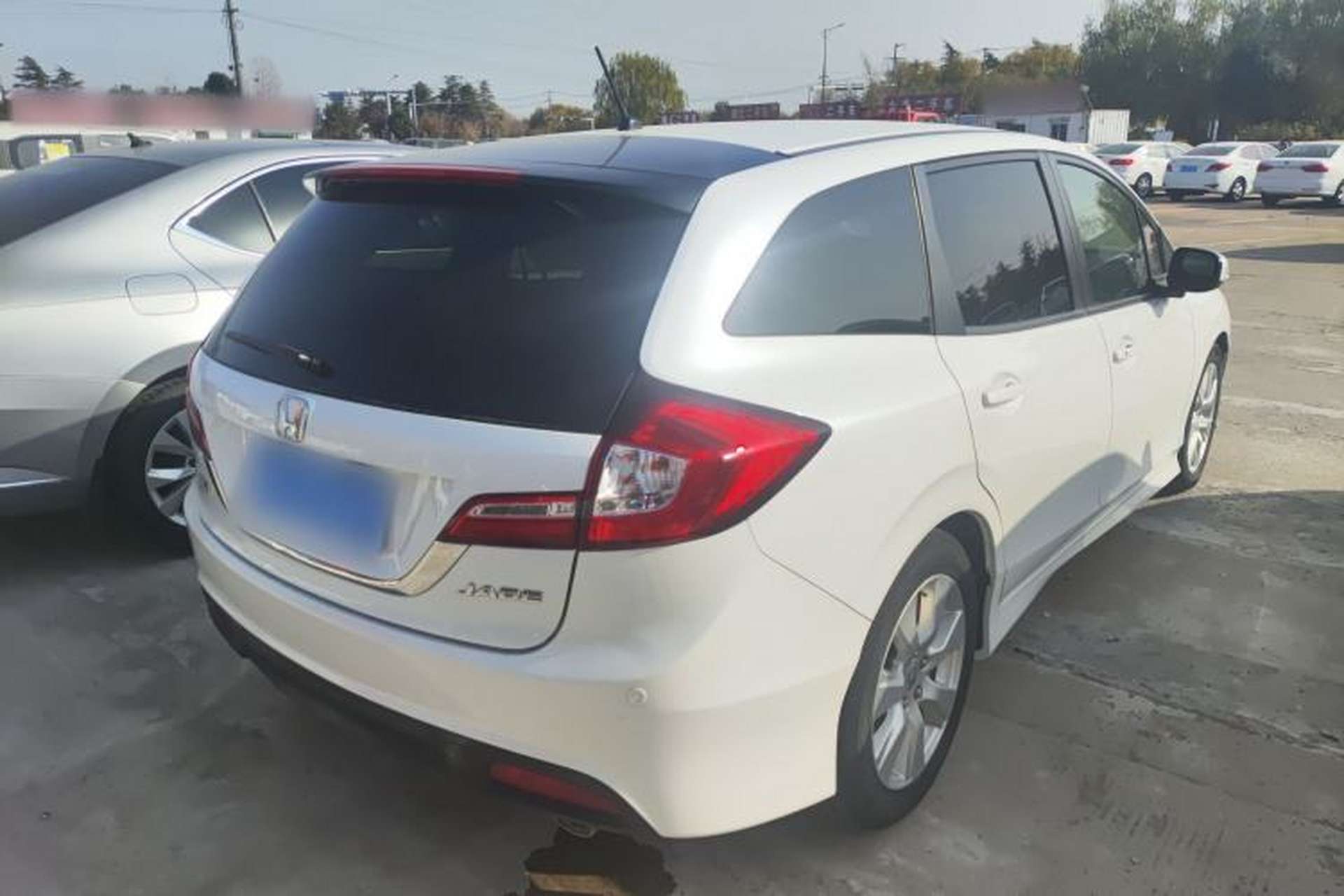 Used Honda Jade 2016 1.8L Automatic Comfort Elite Version 5 Seats Exterior 5