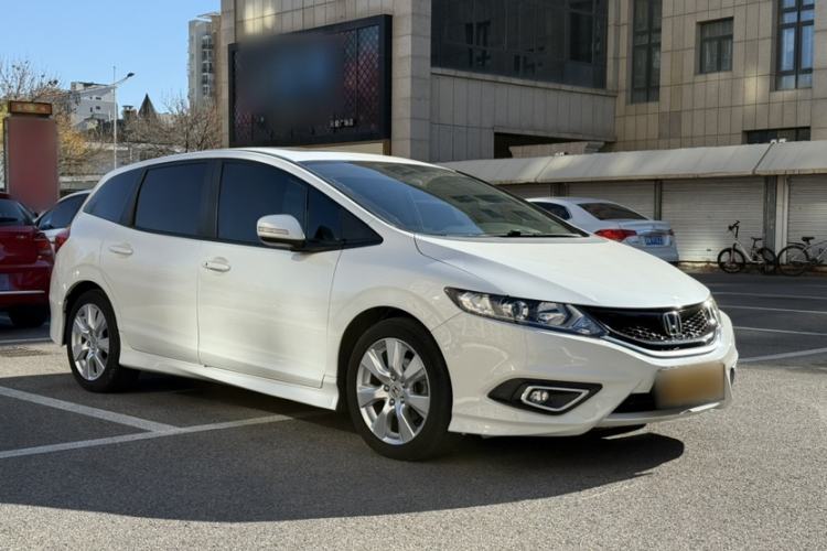 Used Honda Jade 2016 1.8L Automatic Comfort Elite Version 5 Seats Exterior 6
