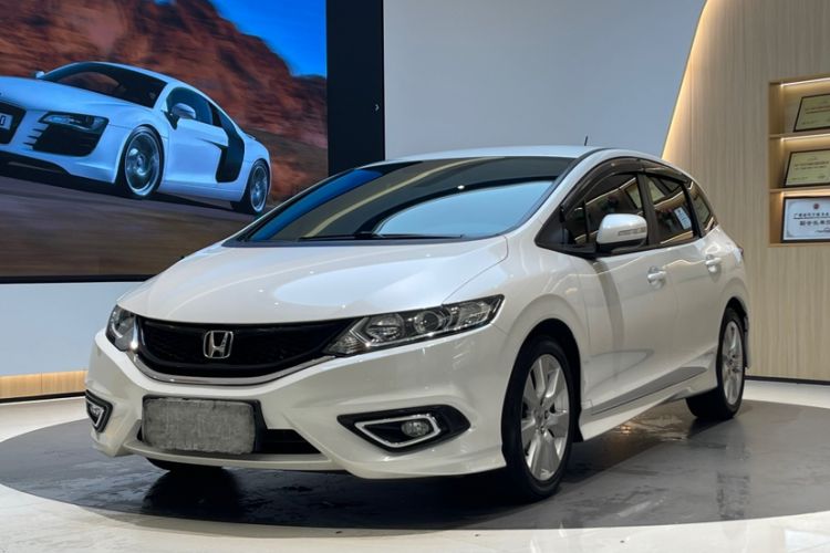 Used Honda Jade 2016 1.8L Automatic Comfort Version 5 Seats Exterior 6