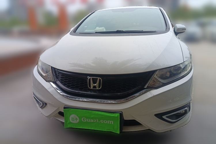 Used Honda Jade 2016 1.8L Automatic Comfort Elite Version 5 Seats Front