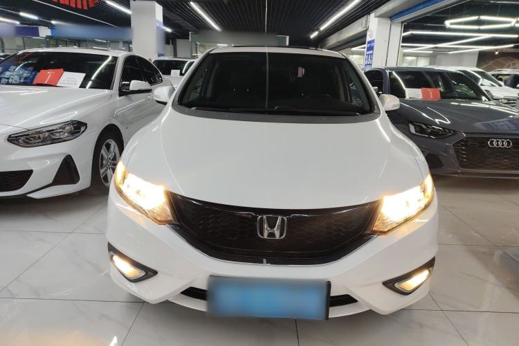 Used Honda Jade 2016 1.8L Automatic Comfort Elite Version 5 Seats Front