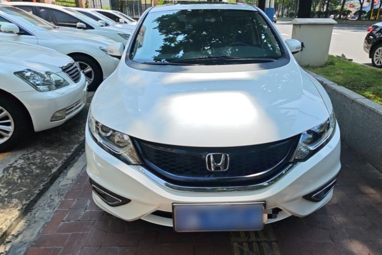 Used Honda Jade 2016 1.8L Automatic Comfort Elite Version 5 Seats Front