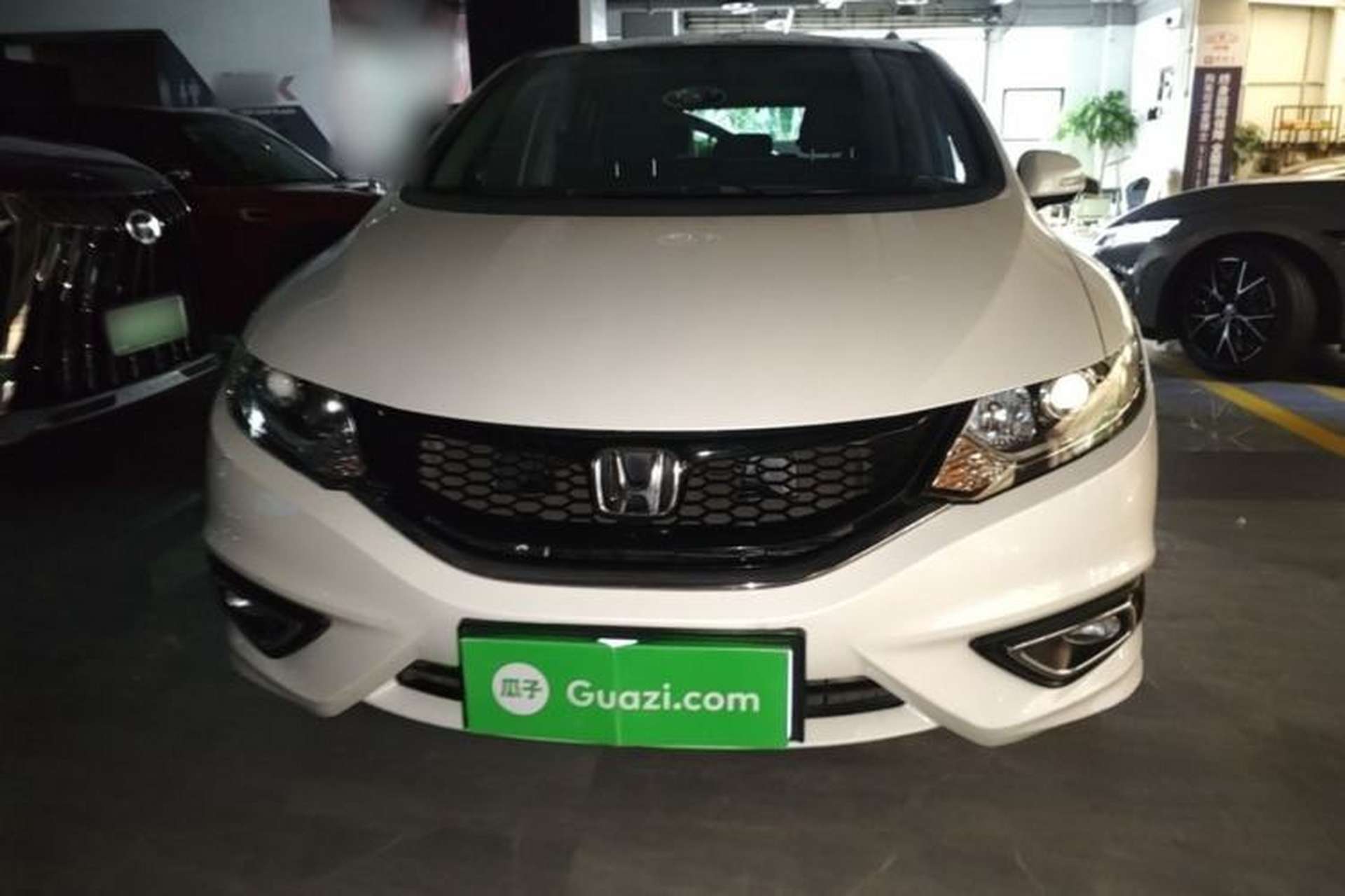 Used Honda Jade 2016 1.8L Automatic Comfort Elite Version 5 Seats Front