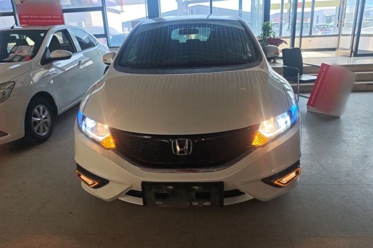 Used Honda Jade 2016 1.8L Automatic Comfort Elite Version 5 Seats Front