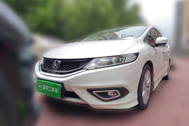 Used Honda Jade 2016 1.8L Automatic Comfort Elite Version 5 Seats Front