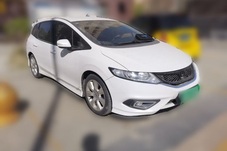 Used Honda Jade 2016 1.8L Automatic Comfort Version 5 Seats Front Right 45 Deg