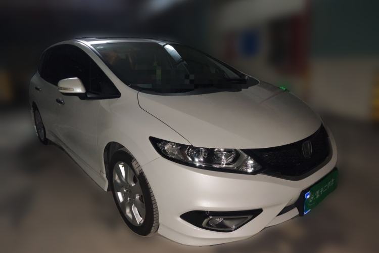 Used Honda Jade 2016 1.8L CVT Luxury Edition 5-seater Front Right 45 Deg