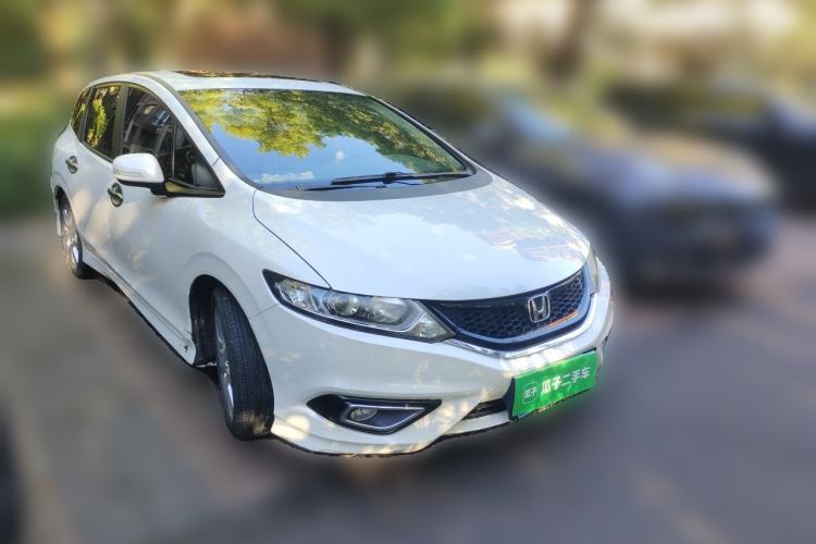 Used Honda Jade 2016 1.8L CVT Luxury Edition 5-seater Front Right 45 Deg