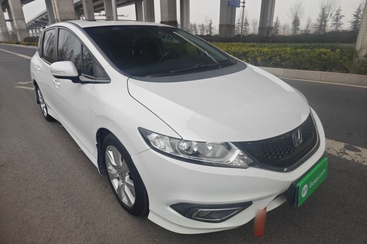 Used Honda Jade 2016 1.8L Automatic Comfort Elite Version 5 Seats Front Right 45 Deg
