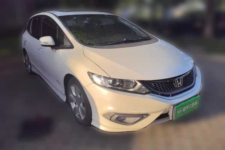 Used Honda Jade 2016 1.8L Automatic Comfort Elite Version 5 Seats Front Right 45 Deg
