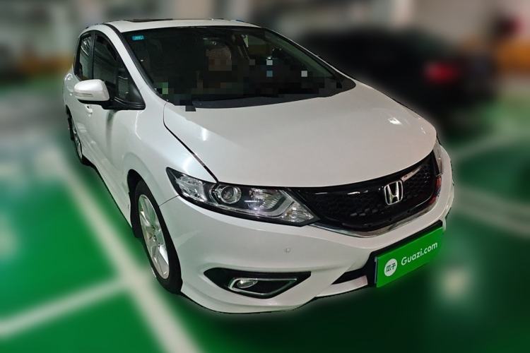 Used Honda Jade 2016 1.8L Automatic Comfort Elite Version 5 Seats Front Right 45 Deg