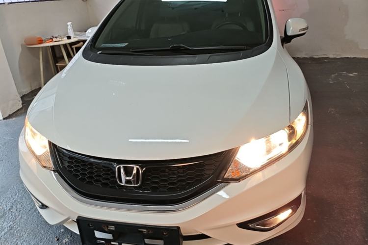 Used Honda Jade 2016 1.8L Automatic Comfort Elite Version 5 Seats Front
