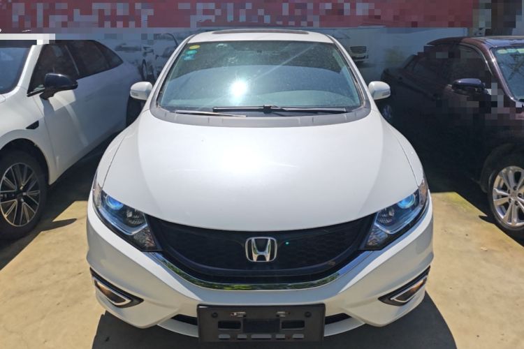 Used Honda Jade 2016 1.8L Automatic Comfort Elite Version 5 Seats Front